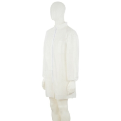 The 3M™ Visitor Coat 4400