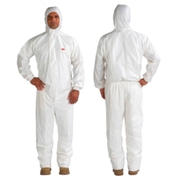 Combinaison de protection 3M™ 4545